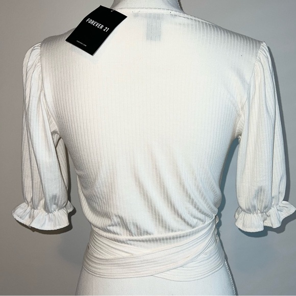 Forever 21 Ribbed Knit Wrap Top in Ivory Sz M 💜Firm Price💜 - Picture 3 of 5